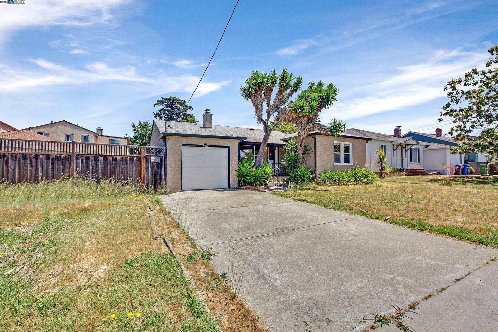 Property Photo: 22013 Queen St CA 94546