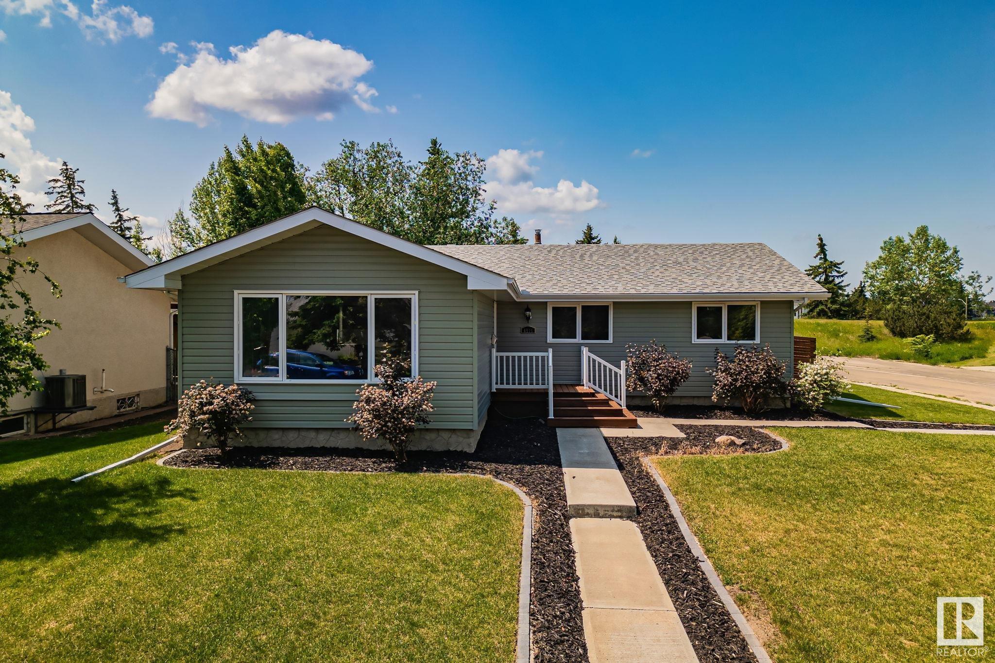 Property Photo: 4916 144 Street NW AB T6H 4G8