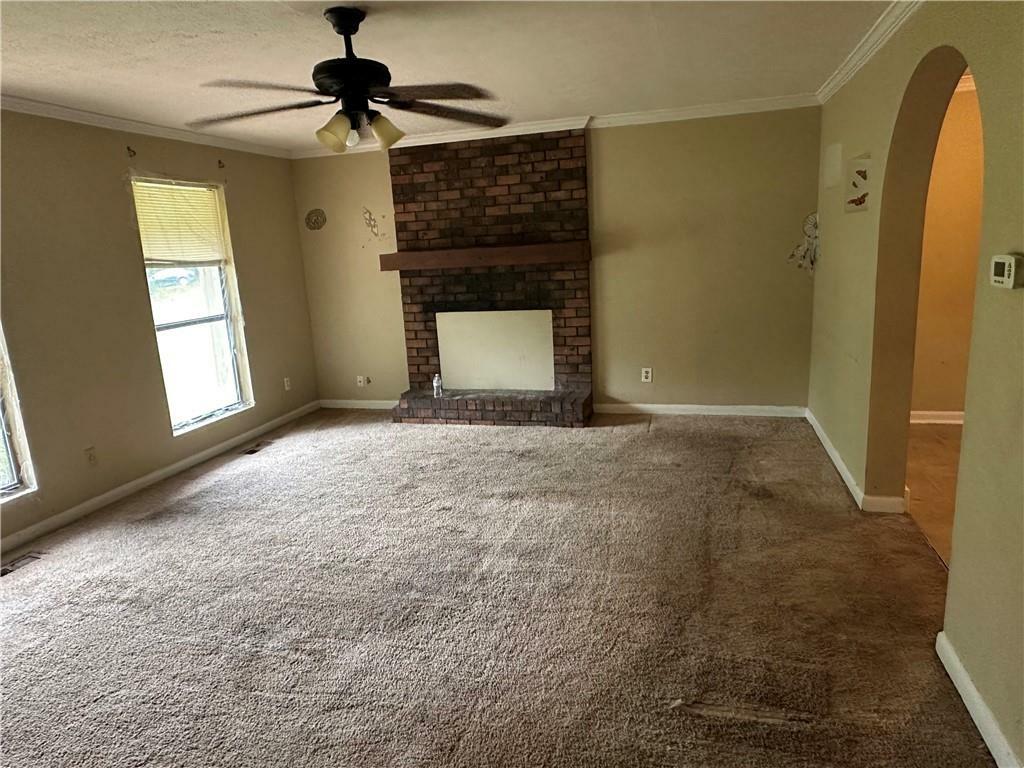 Property Photo: 718 Hardy Way GA 30141