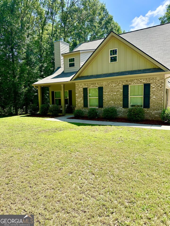 Property Photo:  2495 Barnesville Road  GA 30224 