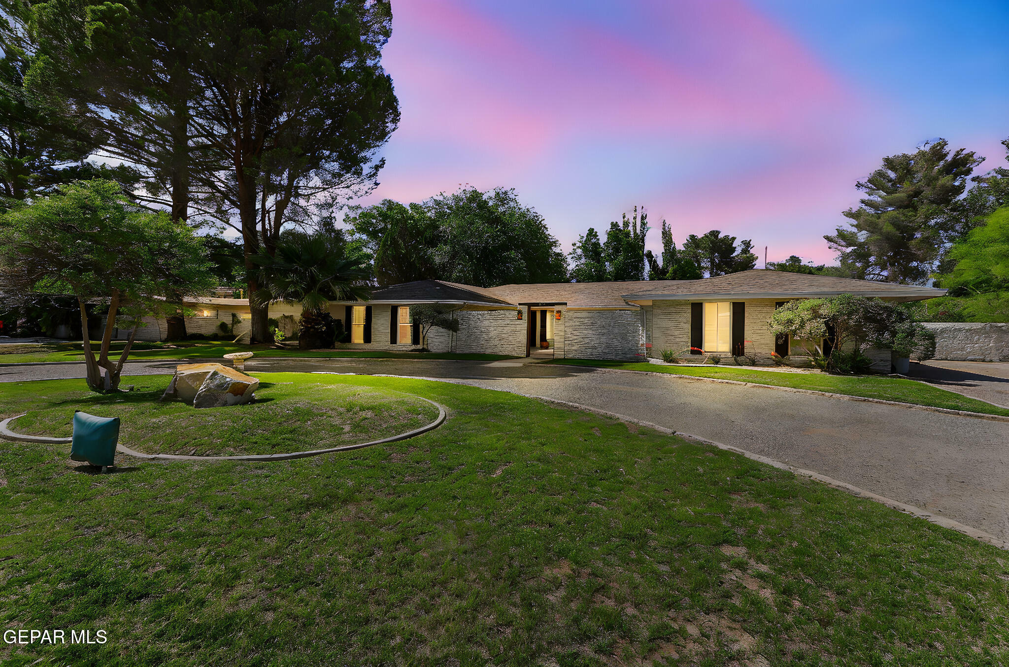 Property Photo:  745 Rinconada Lane  TX 79932 
