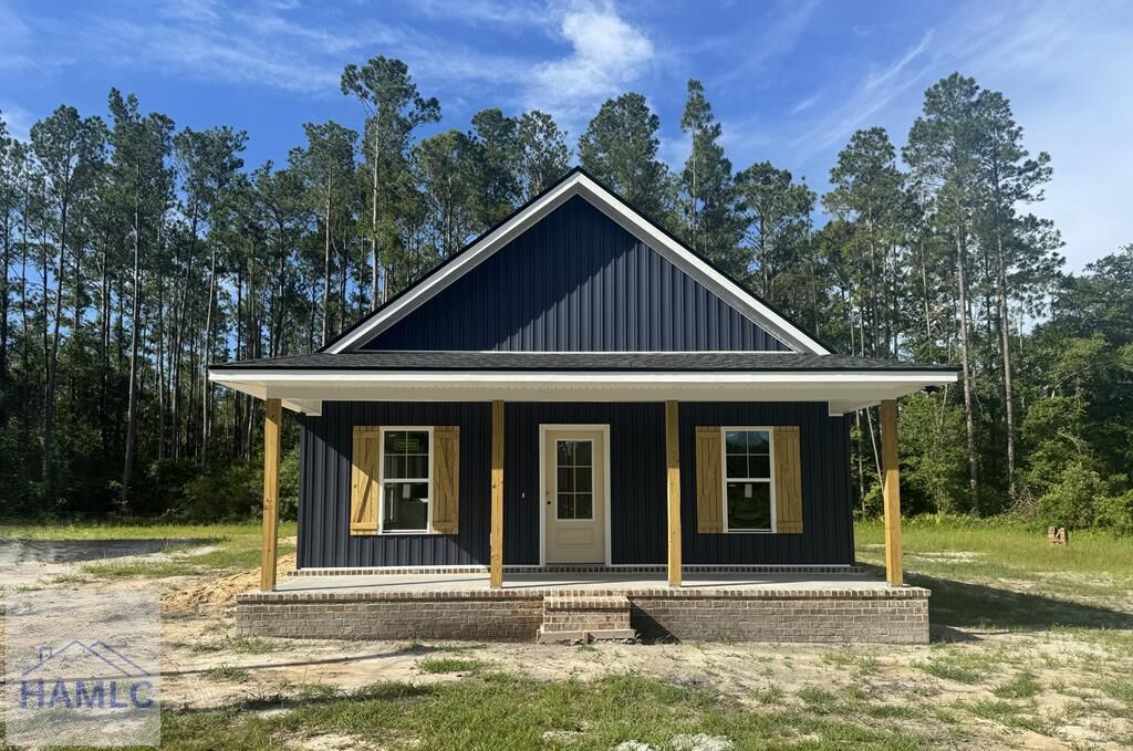 Property Photo: 149 S Deborah Circle GA 31546