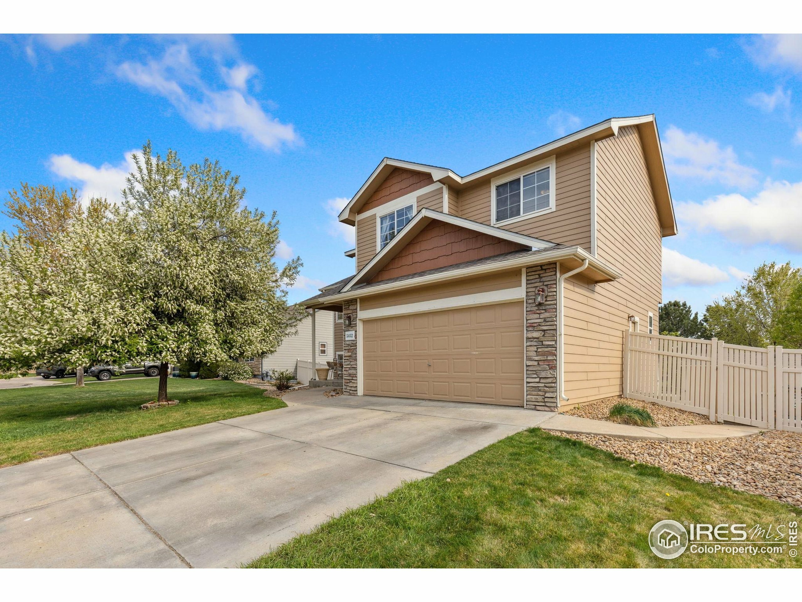 Property Photo: 5452 Rustic Ave CO 80504