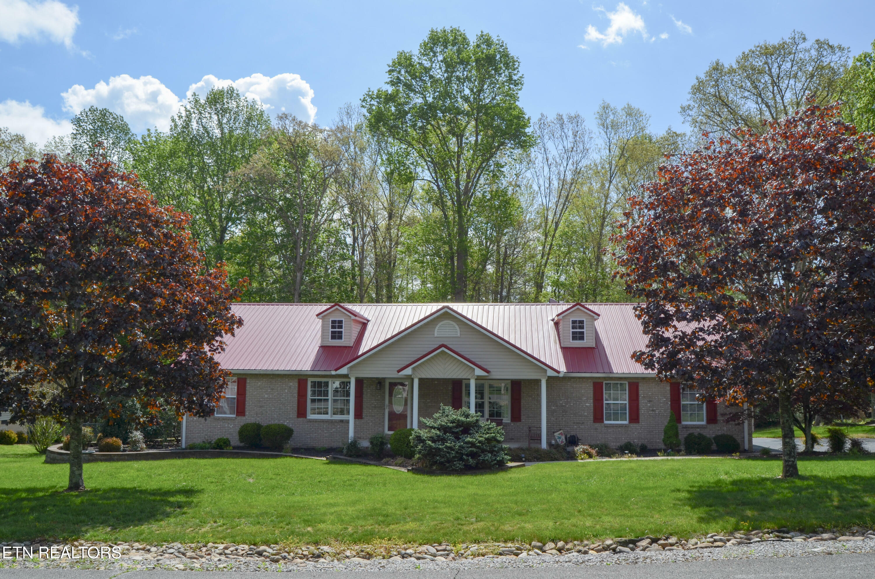 76 Sundrop Lane  Crossville TN 38571 photo