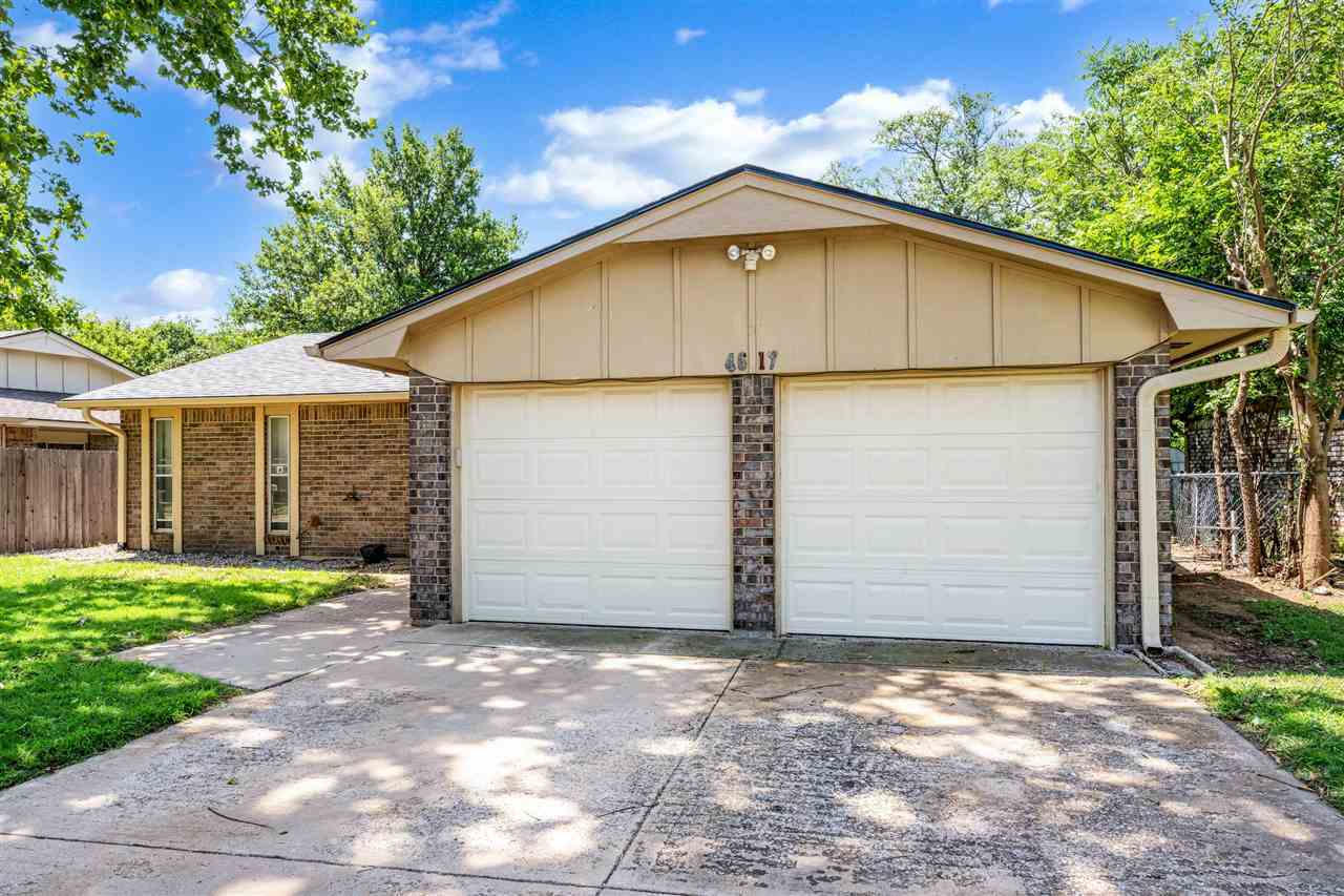 Property Photo: 4617 NE Columbia Ave OK 73507