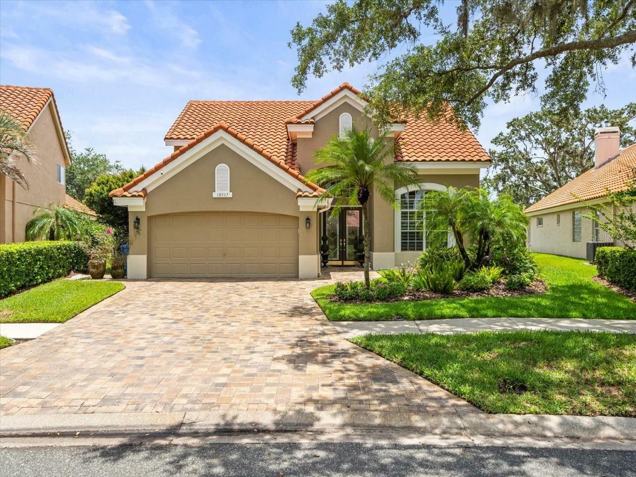 Property Photo: 18917 Avenue Biarritz FL 33558