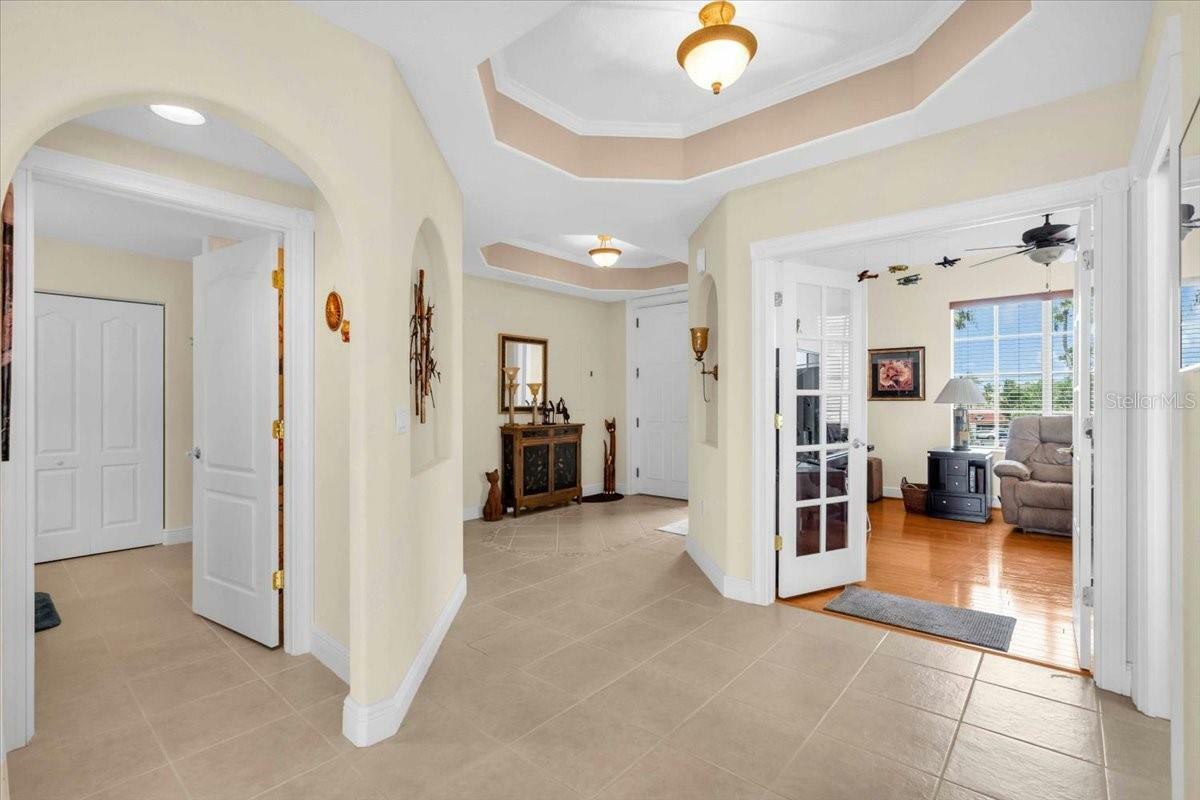 Property Photo: 157 Tampa Avenue E 305 FL 34285