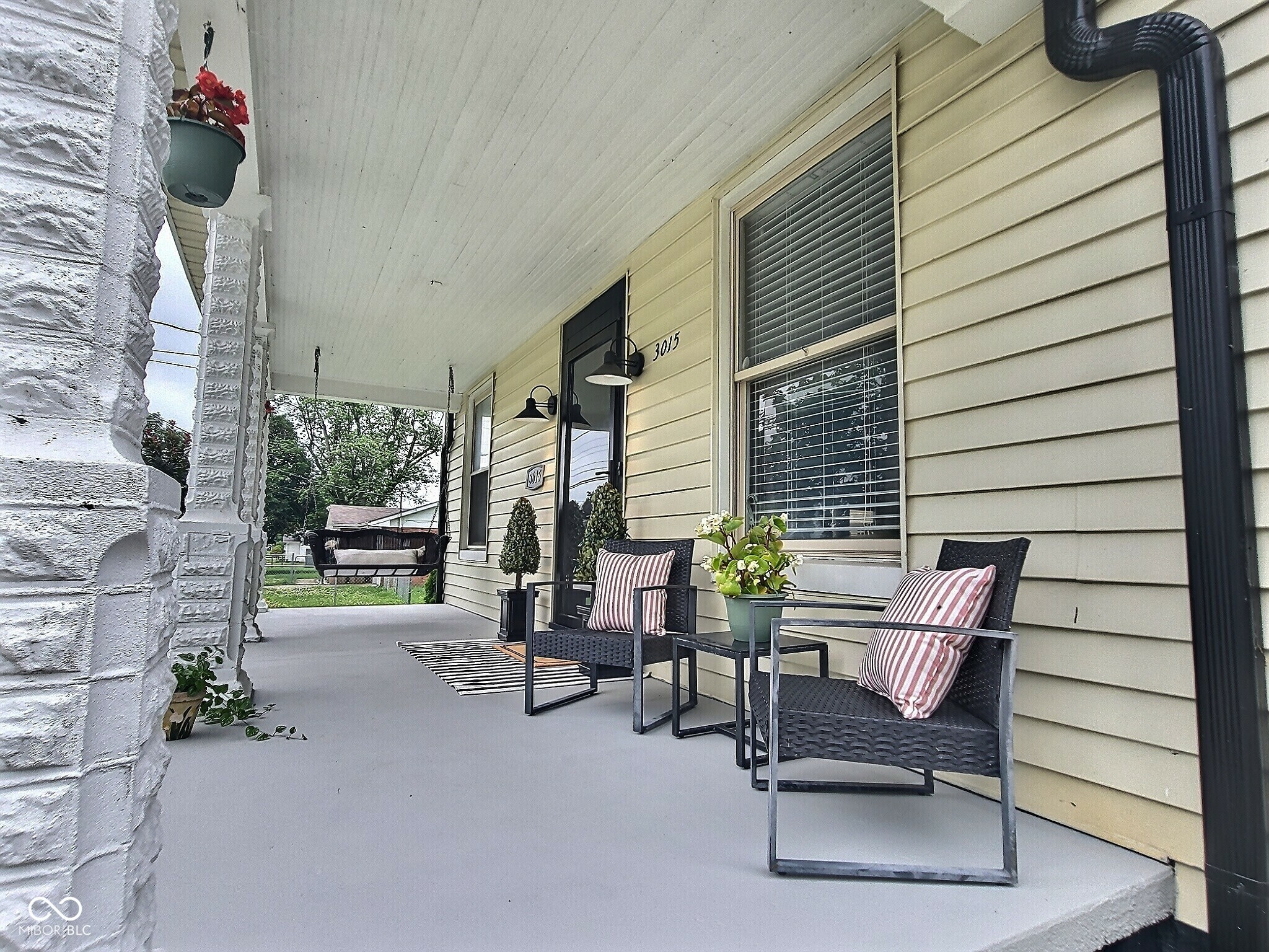 Property Photo: 3015 McKinley Avenue IN 47201