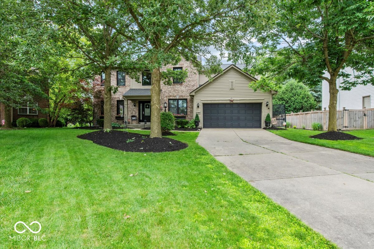 Property Photo: 11987 Quarry Court IN 46037
