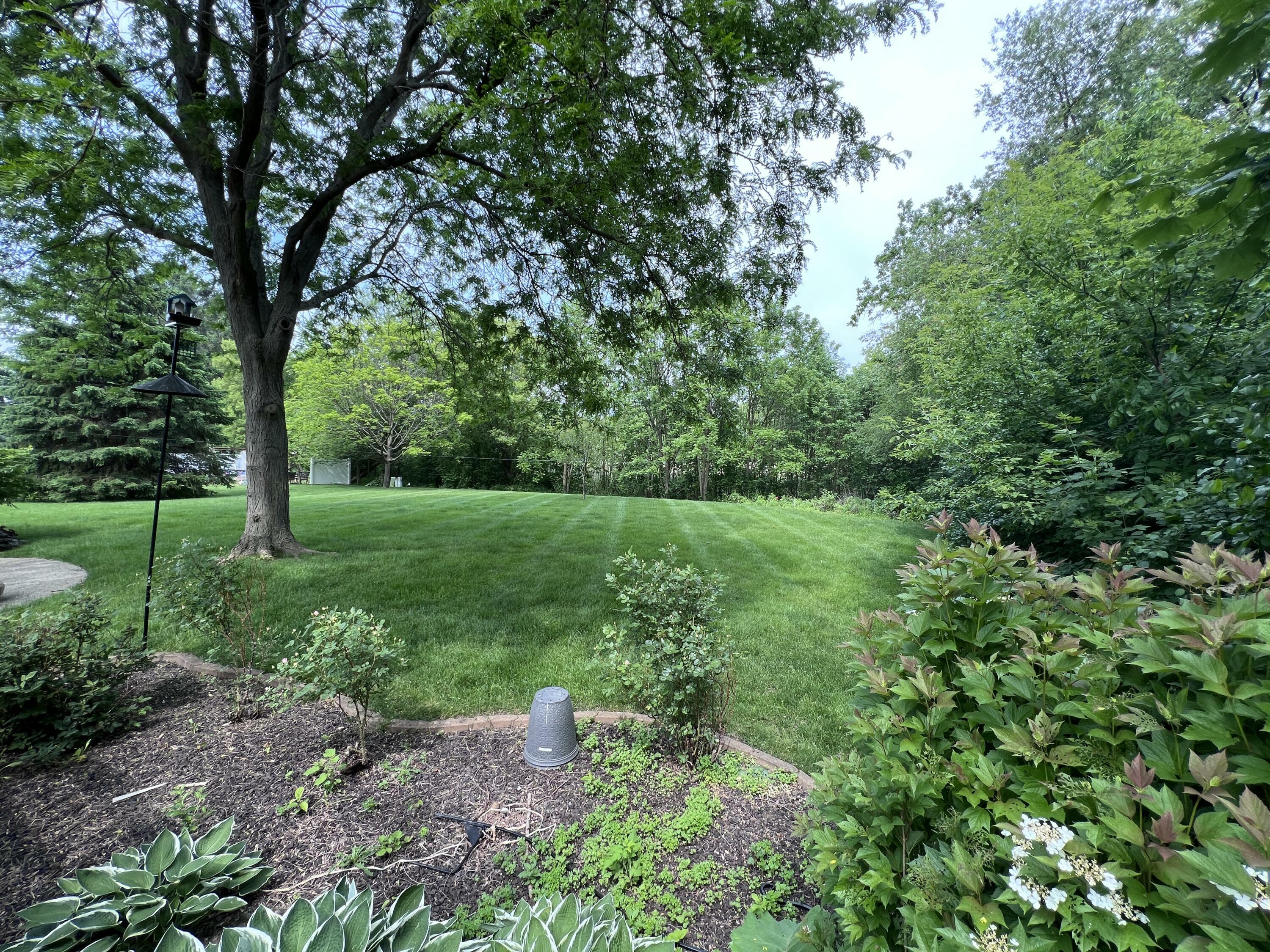 Property Photo: 4723 Weatherwood Ln WI 53403