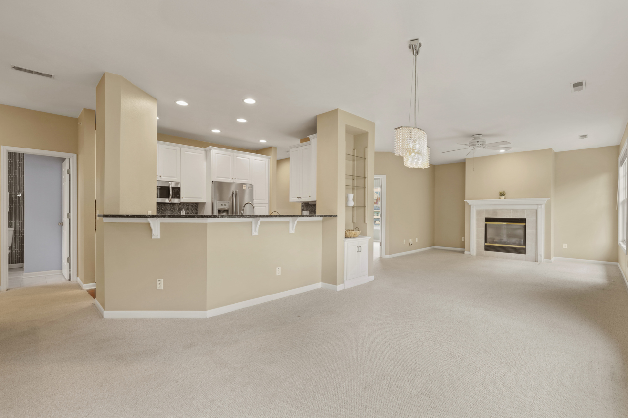 Property Photo:  1941 Norhardt Dr  WI 53045 