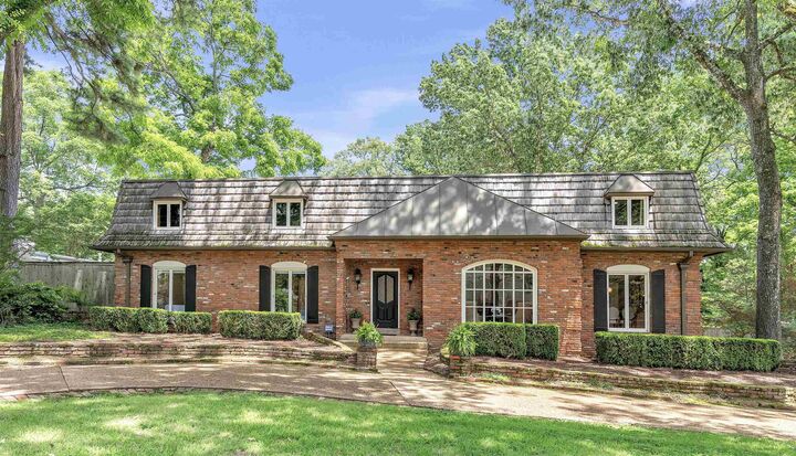 2004 Kirby Rd  Memphis TN 38119 photo