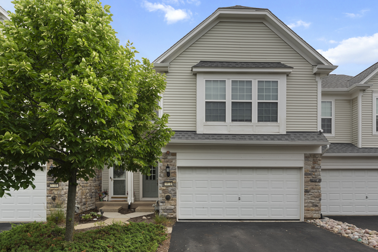 Property Photo: 1493 Orchid Street IL 60560