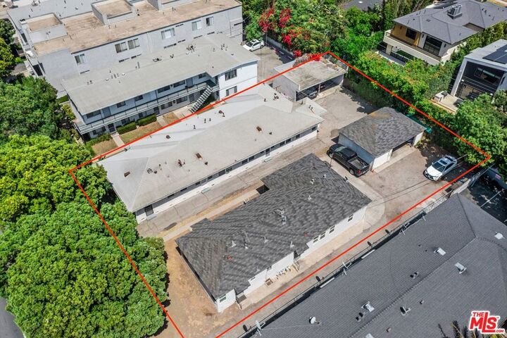 Property Photo:  11848 - 11856 Venice Boulevard  CA 90066 