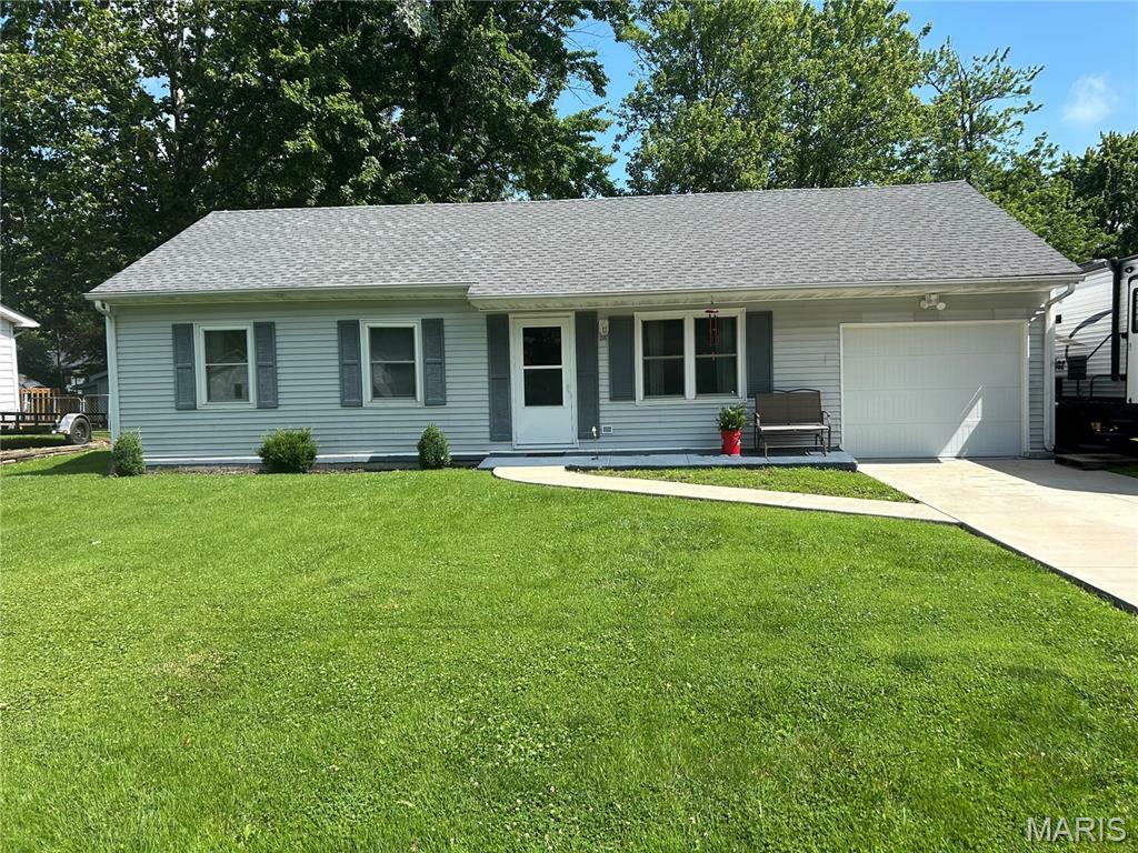 Property Photo: 216 Cindy Street IL 62012