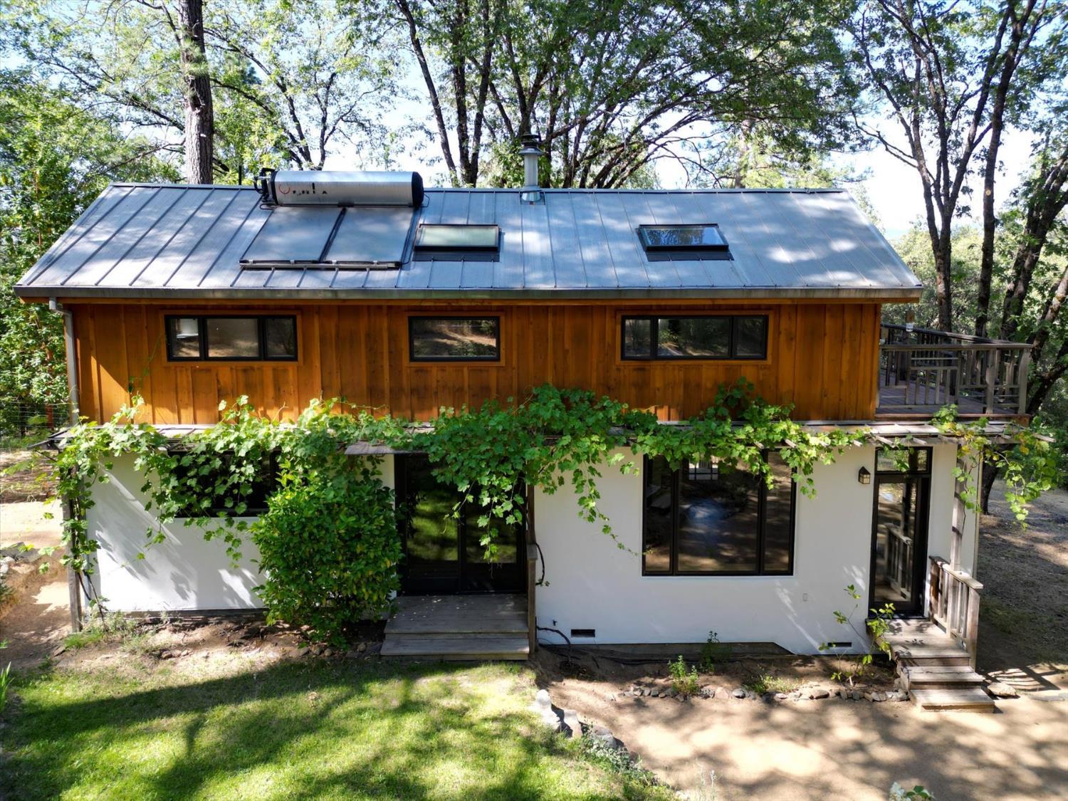 Property Photo: 19696 Oak Tree Road CA 95959