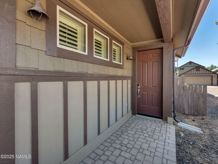 Property Photo: 2236 W Mission Timber Circle AZ 86001