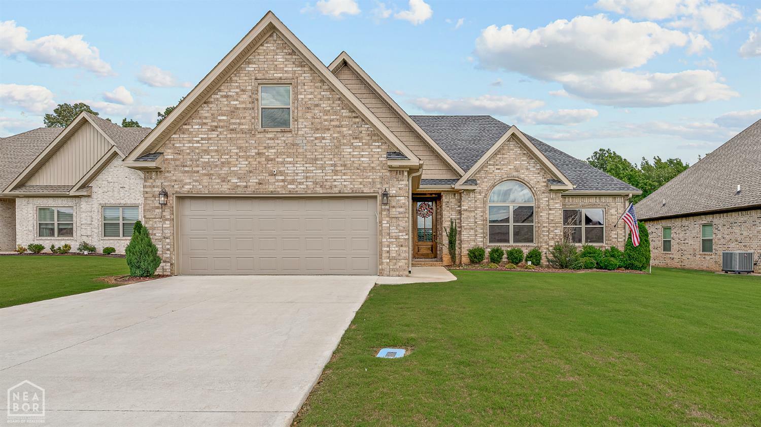 Property Photo: 2720 Paradise Hills Lane AR 72405
