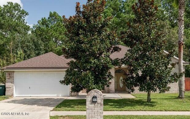 Property Photo: 1939 Knottingham Trace Lane FL 32246