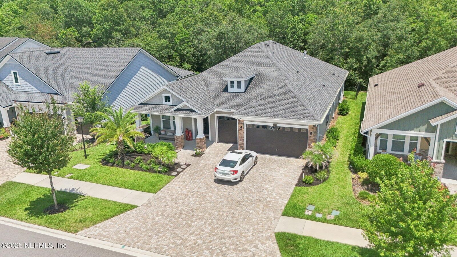 Property Photo:  685 Windley Drive  FL 32092 