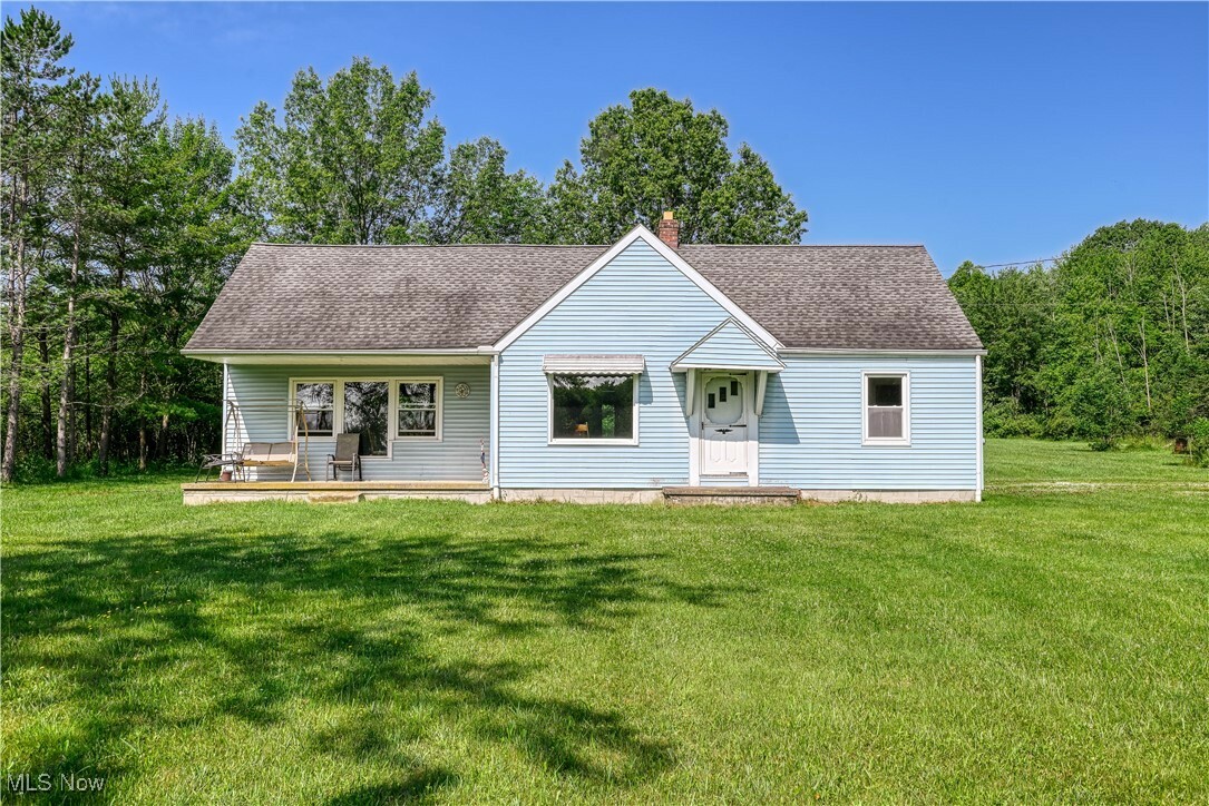 Property Photo: 4333 State Route 225 OH 44412