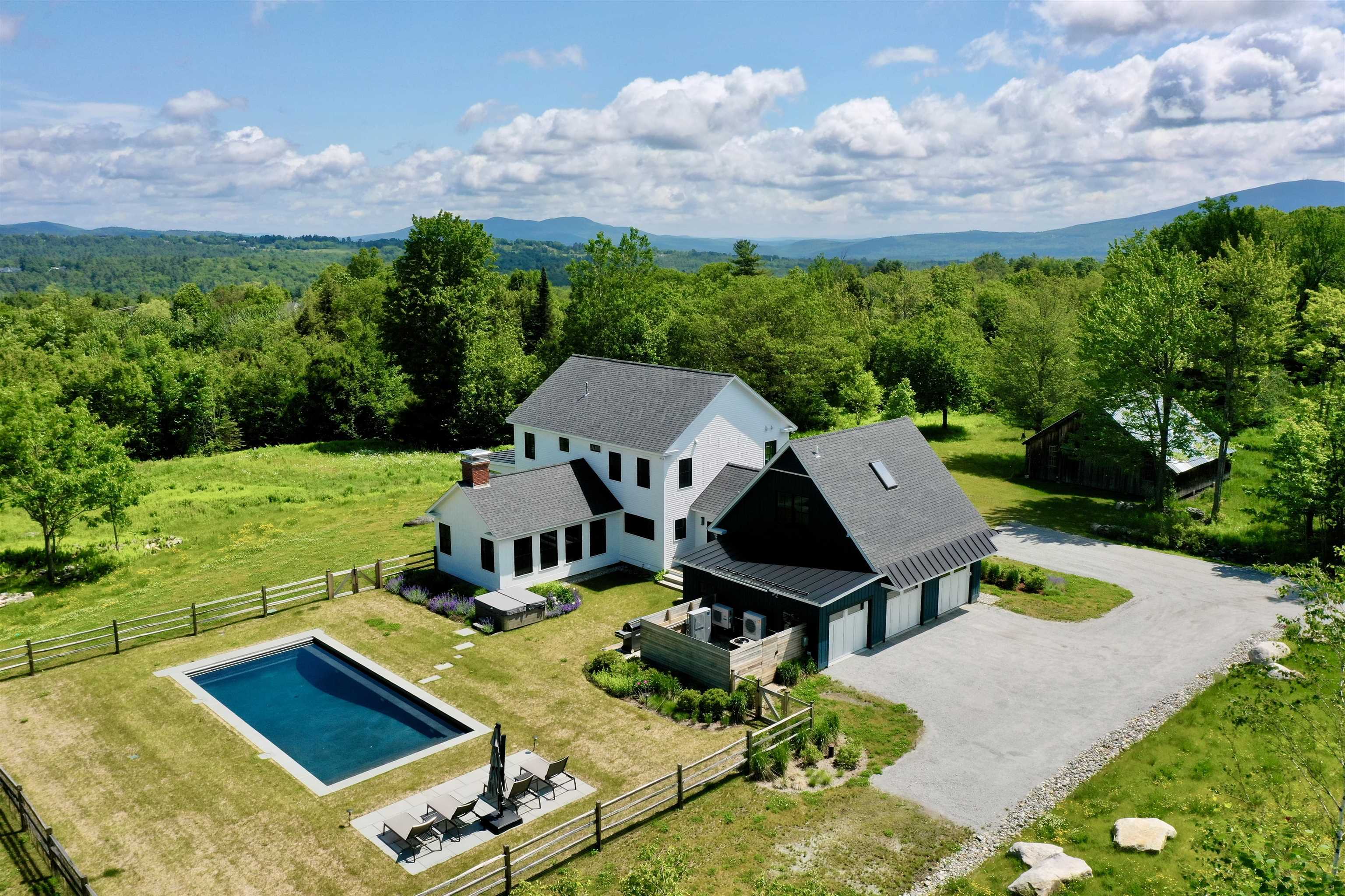 Property Photo: 88 Stonehouse Road NH 03257