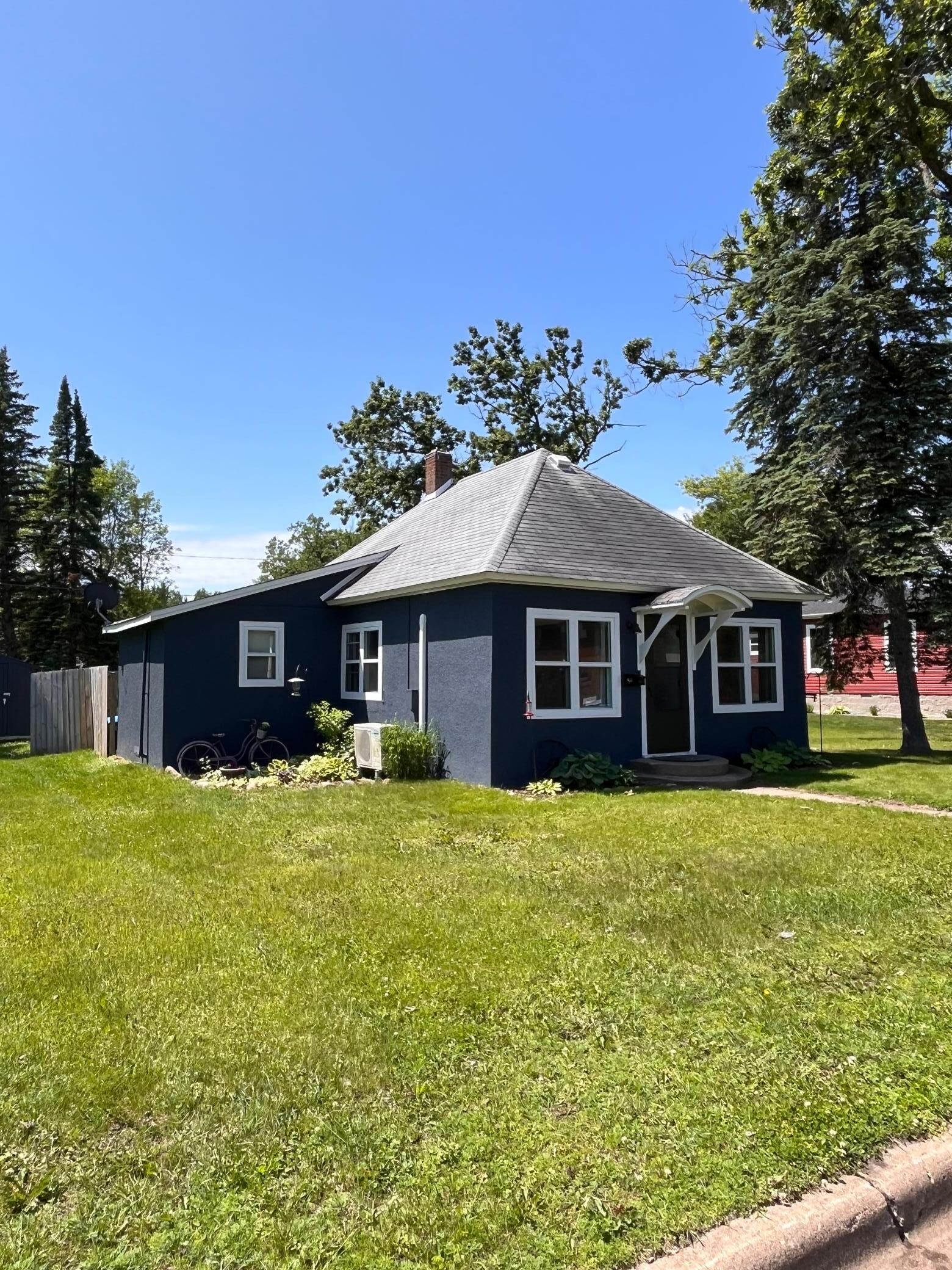 Property Photo:  612 Poplar Street  MN 56441 