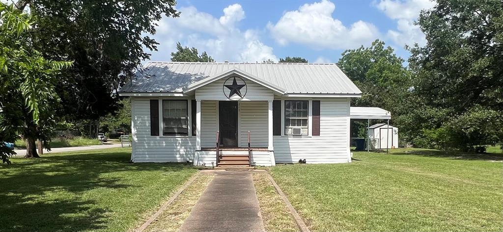 Property Photo:  717 N 37th Street  TX 75110 