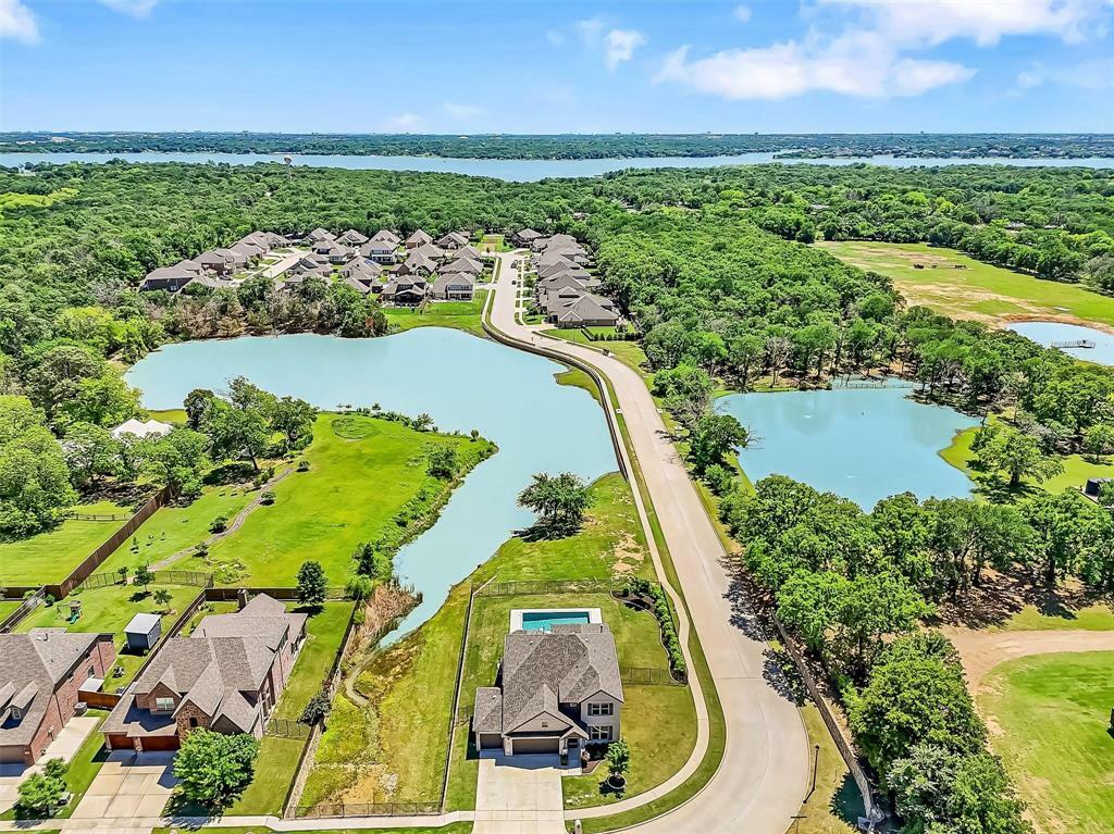 Property Photo: 216 Shadow Creek Lane TX 75065