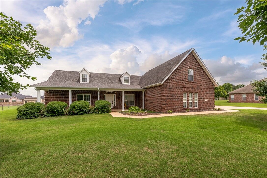 Property Photo:  276 Fredonia Street  AR 72762