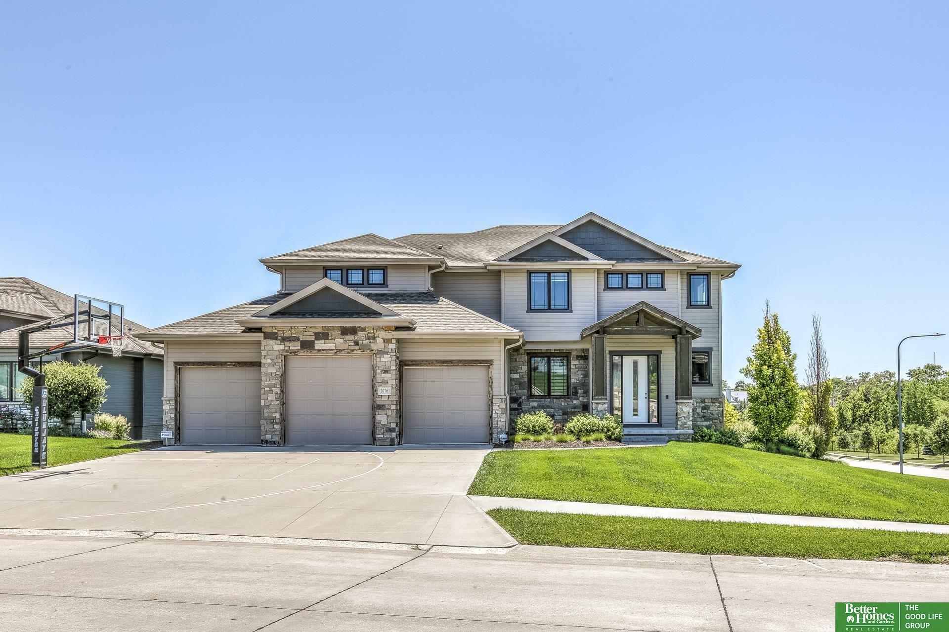 Property Photo: 20761 Shirley Street NE 68022