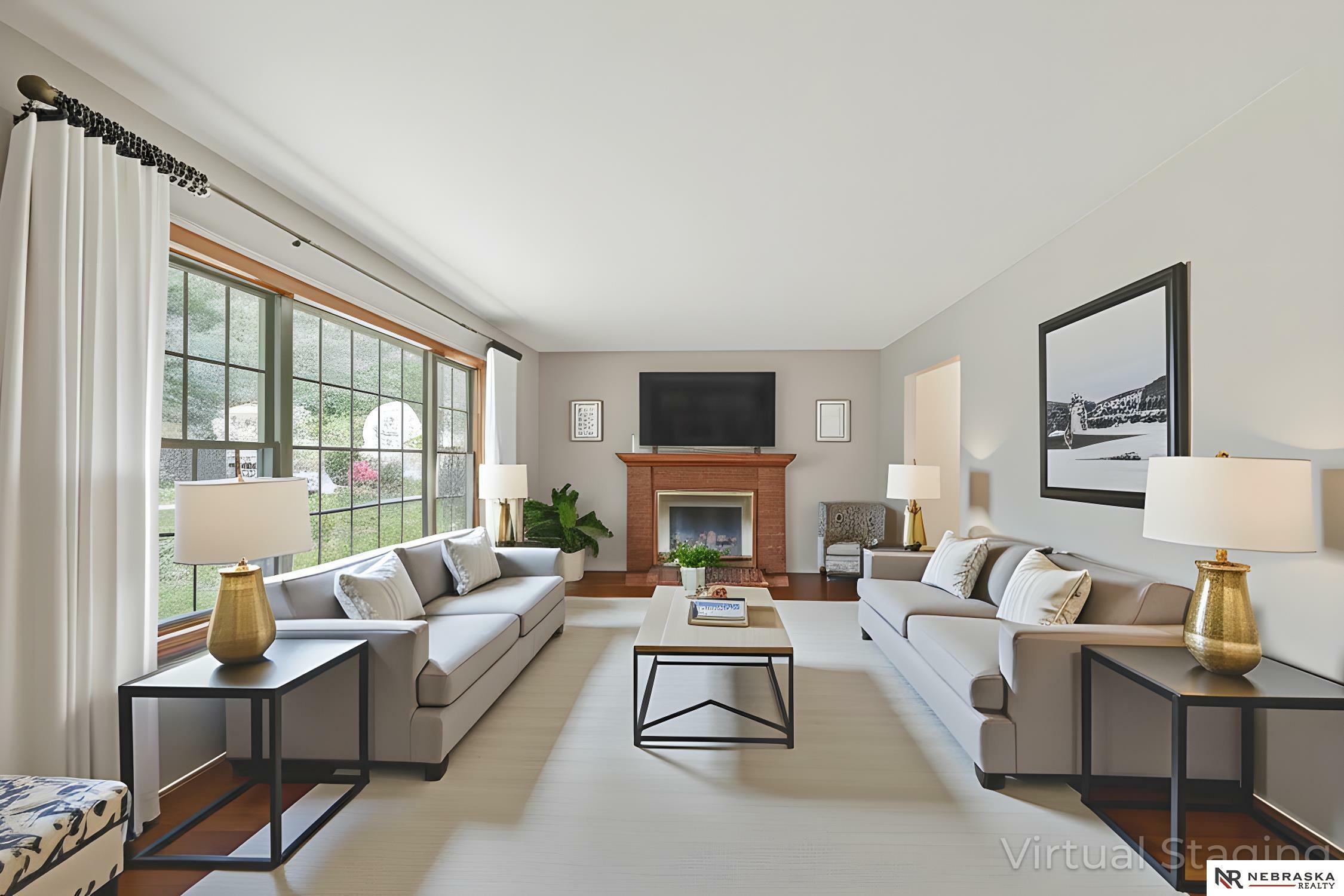Property Photo: 11018 Hascall Street NE 68144