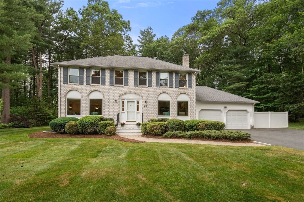 Property Photo: 67 Flanagan Dr MA 01701