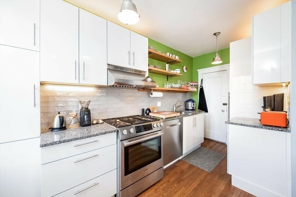 Property Photo: 4 Washington Ave 18 MA 02140