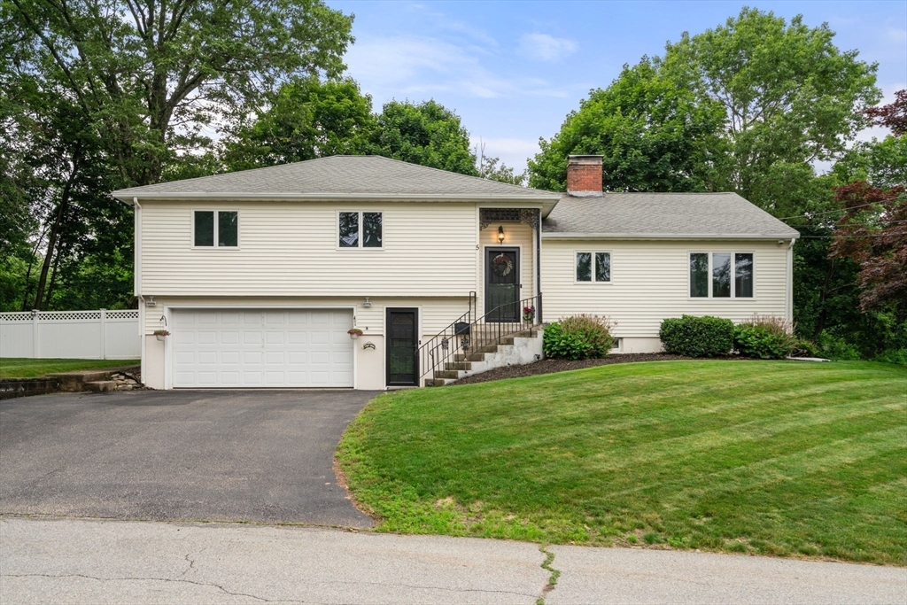 Property Photo: 5 Cutler Rd MA 01612
