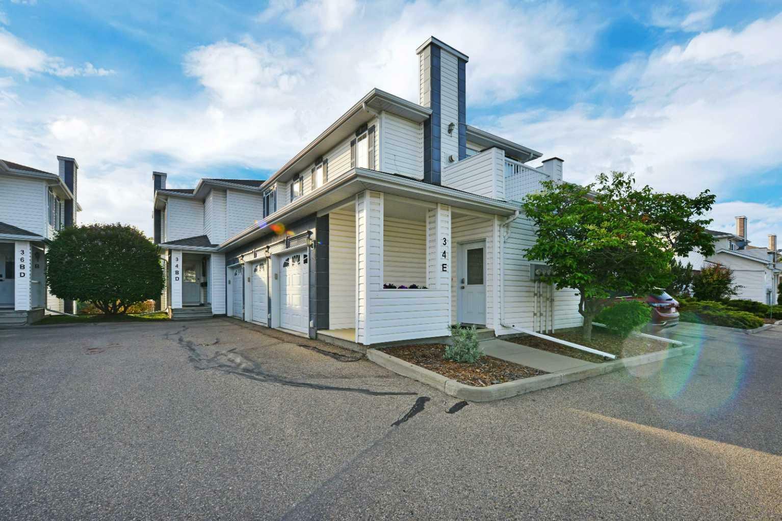 Photo de la propriété: 32 Daines Avenue 34E AB T4R 2Z5