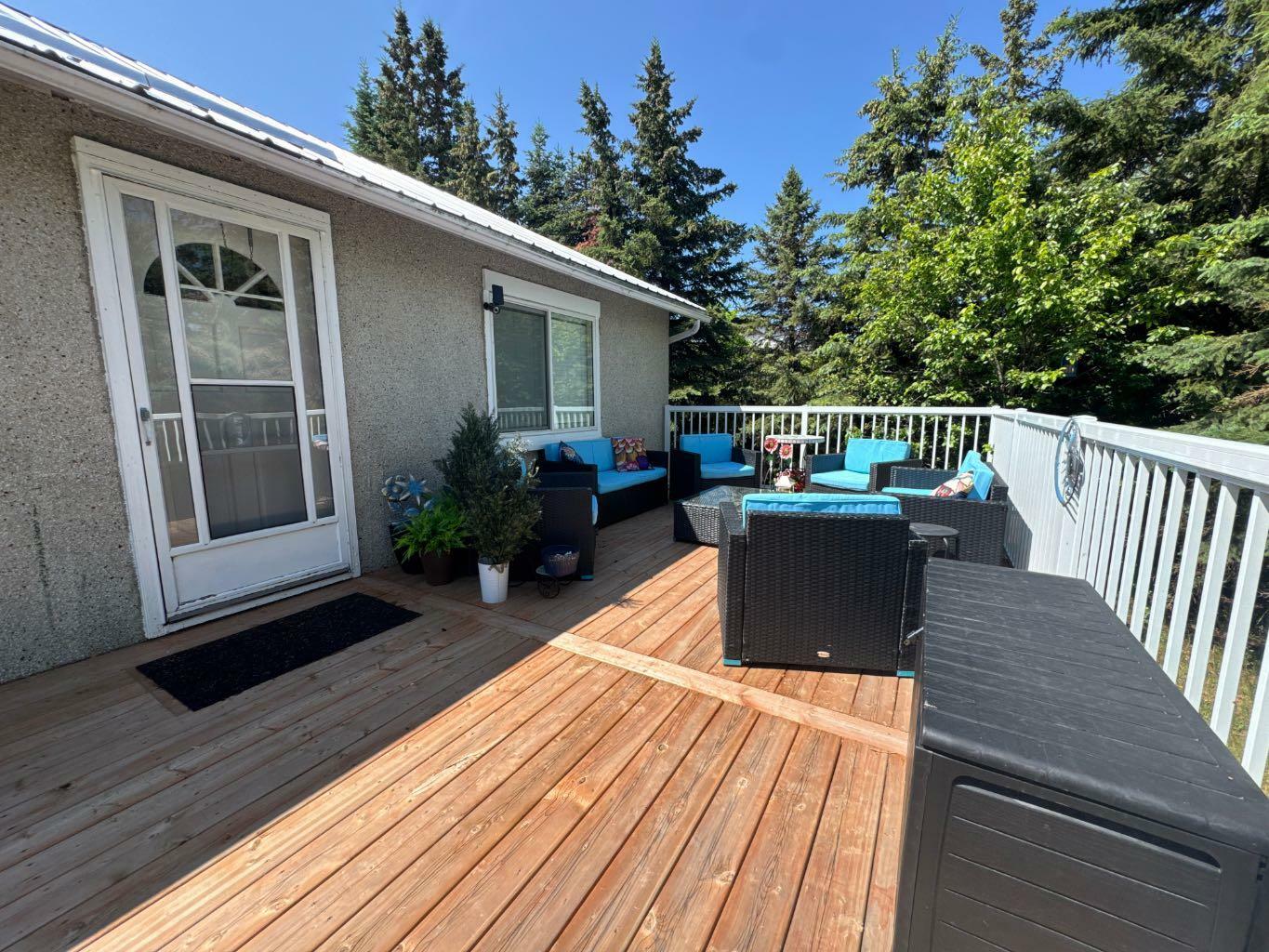 Property Photo: 4721 54 Avenue AB T0C 2J0