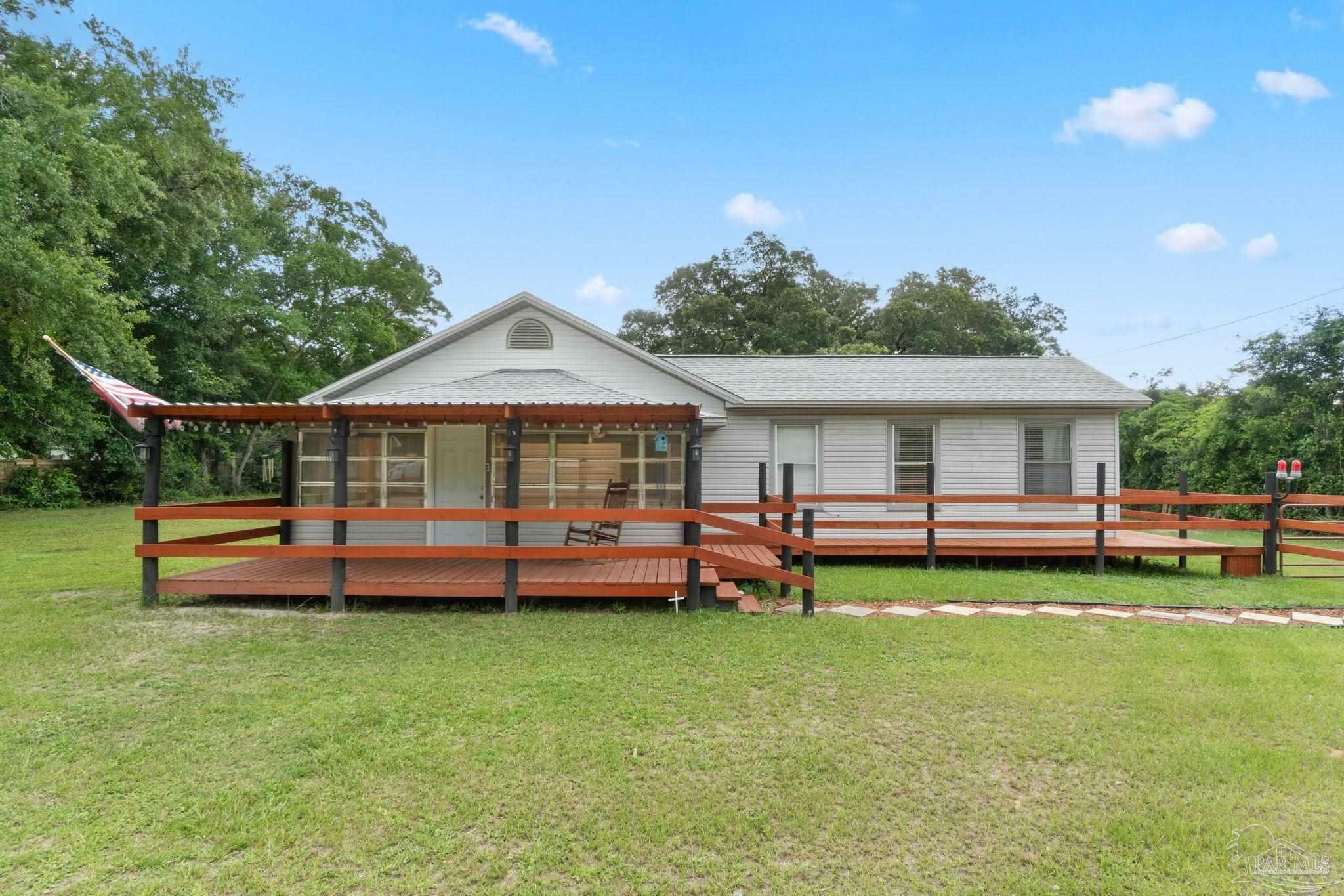 4308 Floridatown Rd  Pace FL 32571 photo