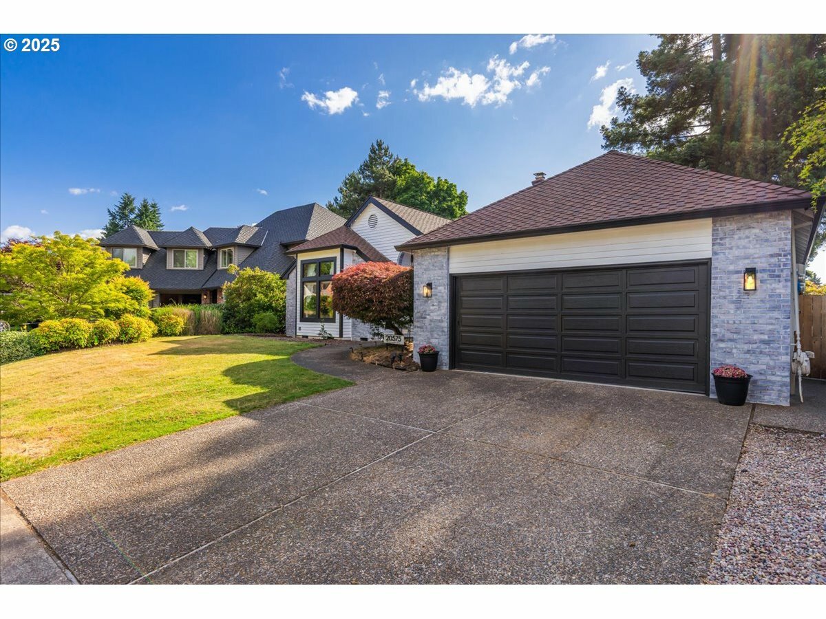 Property Photo:  20575 SW Kawanda Ct  OR 97062 