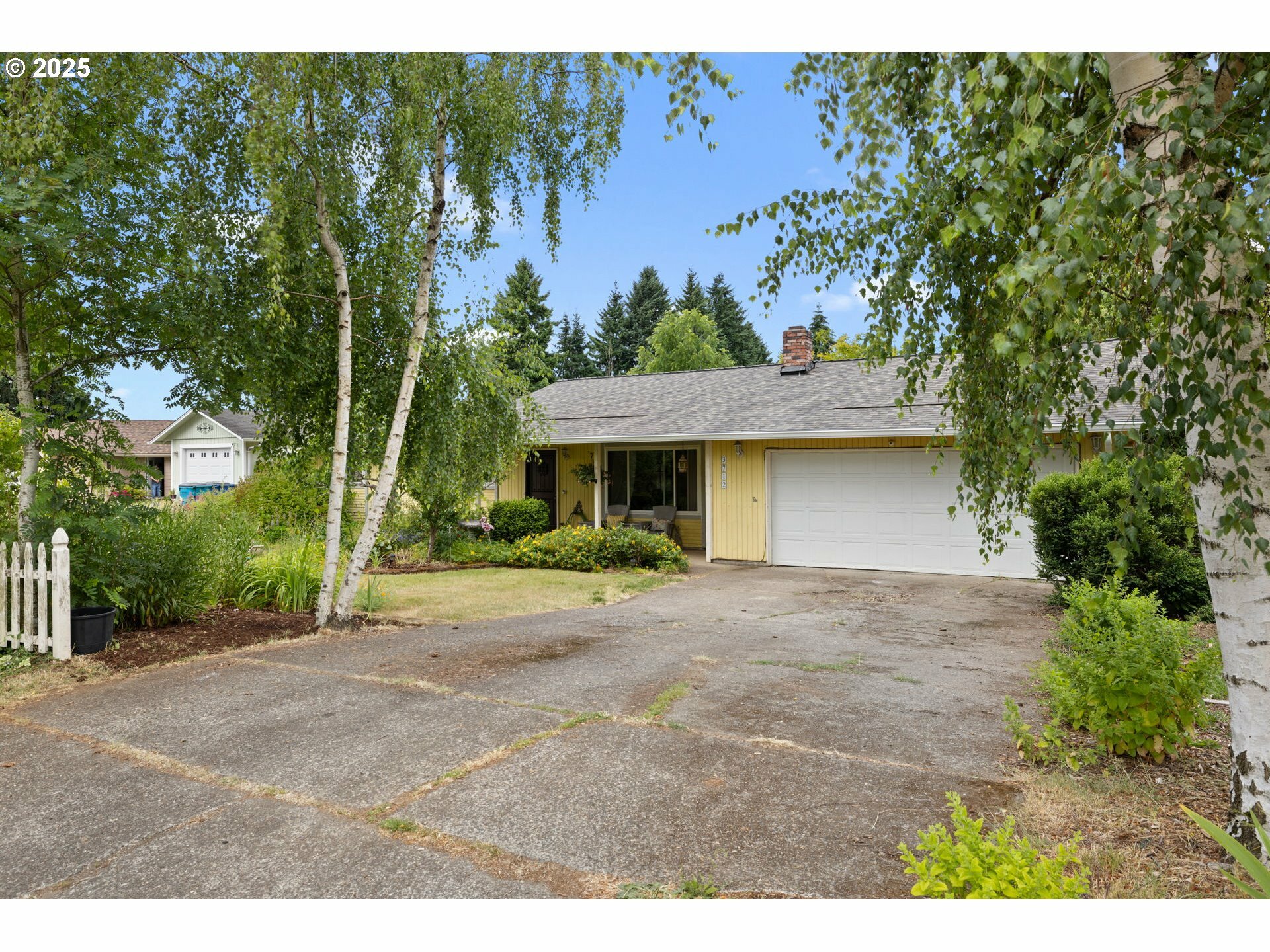Property Photo: 3712 NE 60th Ave WA 98661