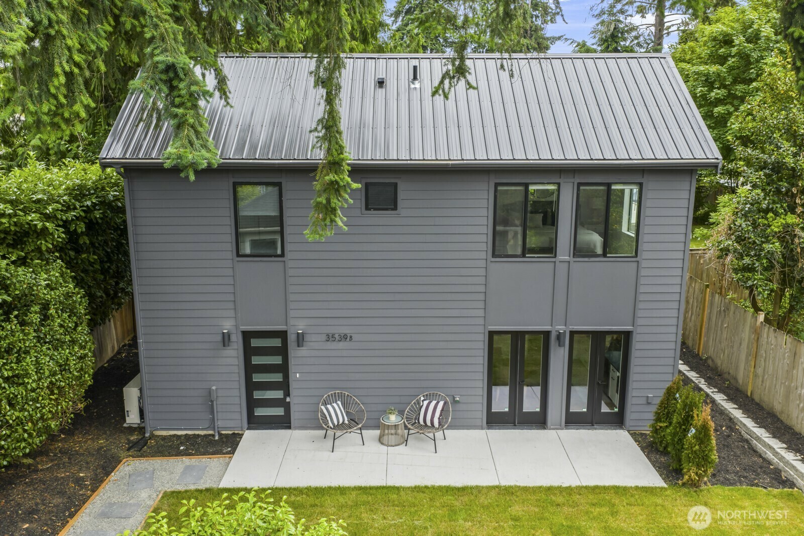Property Photo: 3539 NE 88th Street B WA 98115
