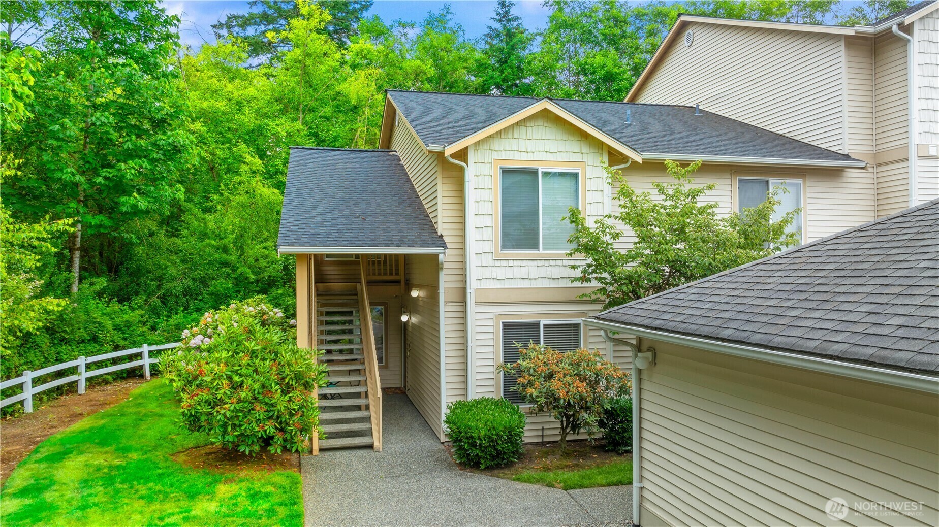 Property Photo: 723 114th Street SW Y101 WA 98204