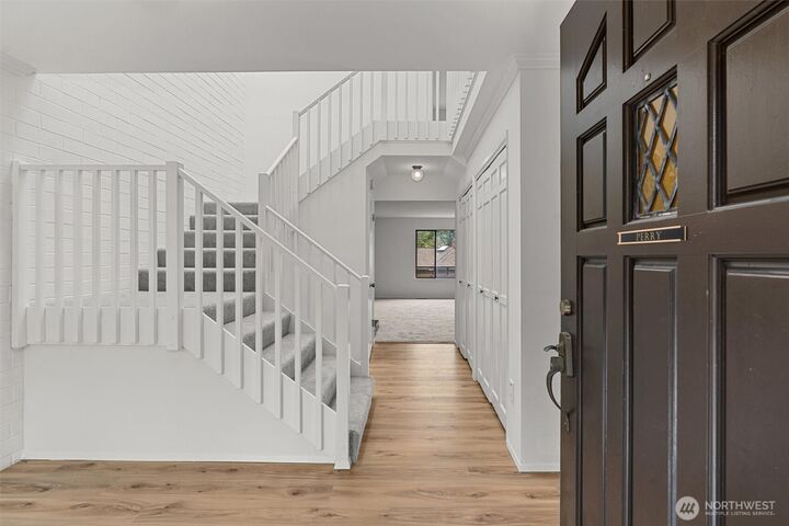 Property Photo: 10751 Glen Acres Drive S WA 98168
