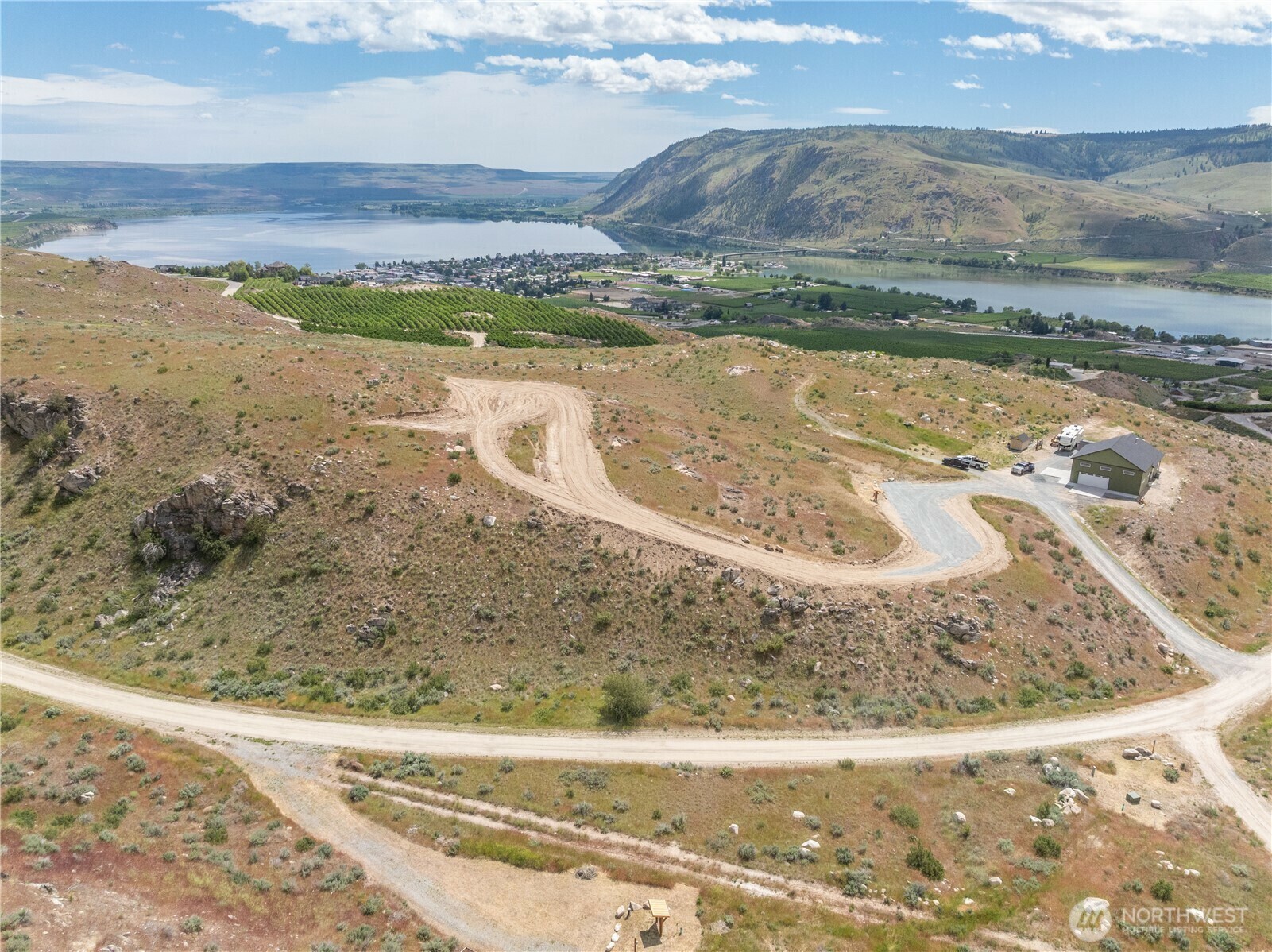 Property Photo: 52 N Henney Lane WA 98812