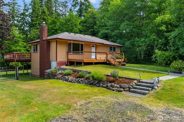 Property Photo:  508  Ocean Beach Road  WA 98550 