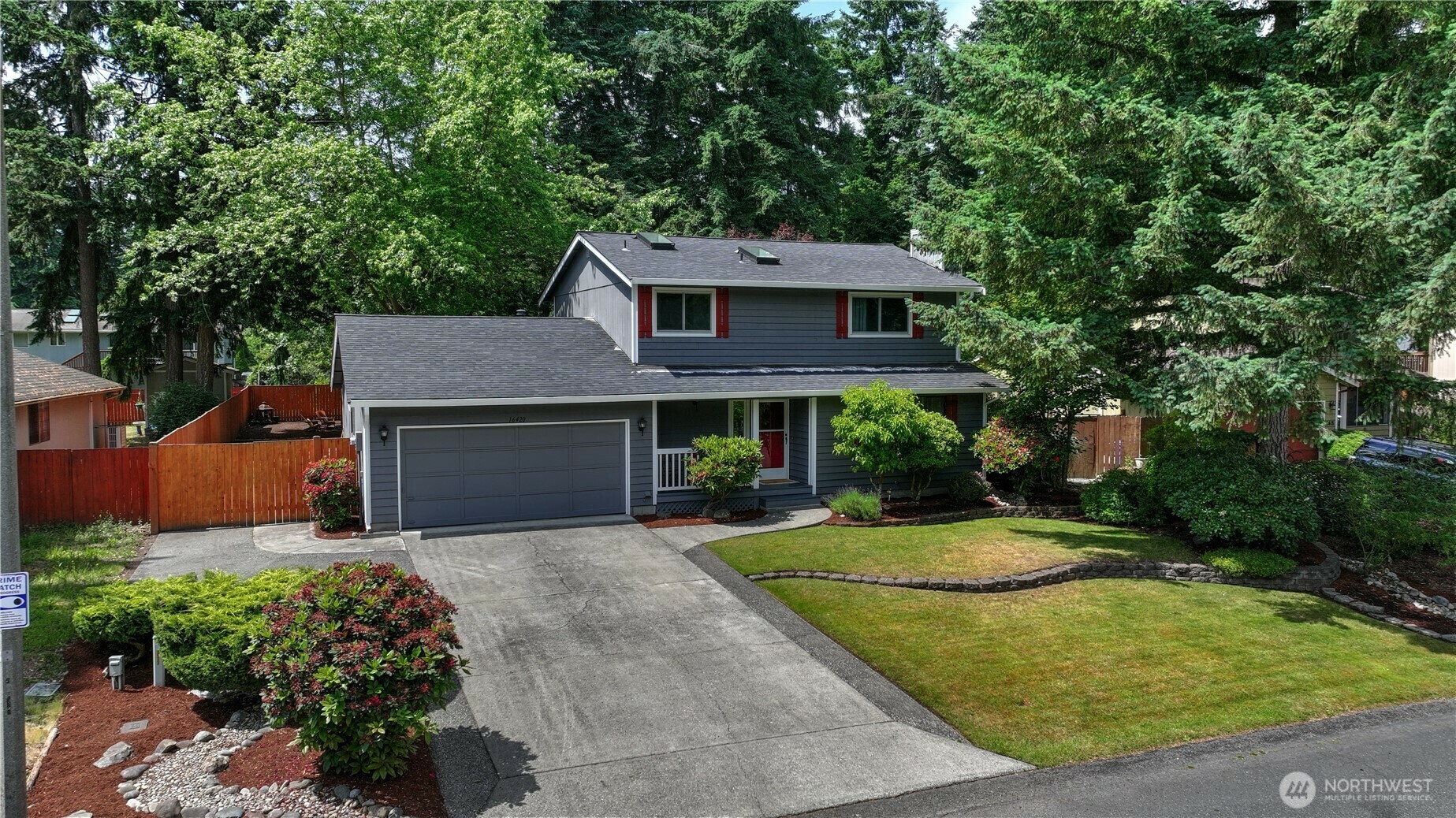 Property Photo: 16420 92nd Avenue Ct E WA 98375