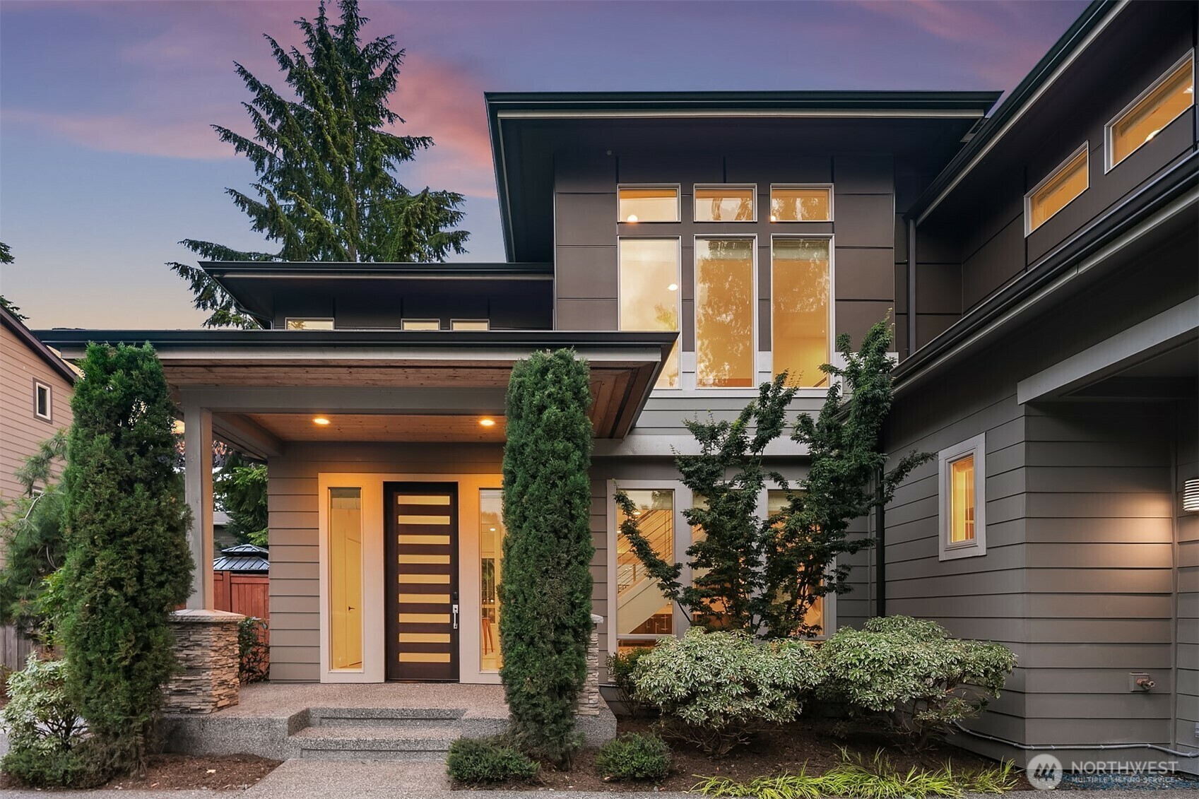 Property Photo:  10637  128th Avenue NE  WA 98033 