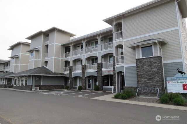 4823  Alderson Rd. 207  Blaine WA 98230 photo