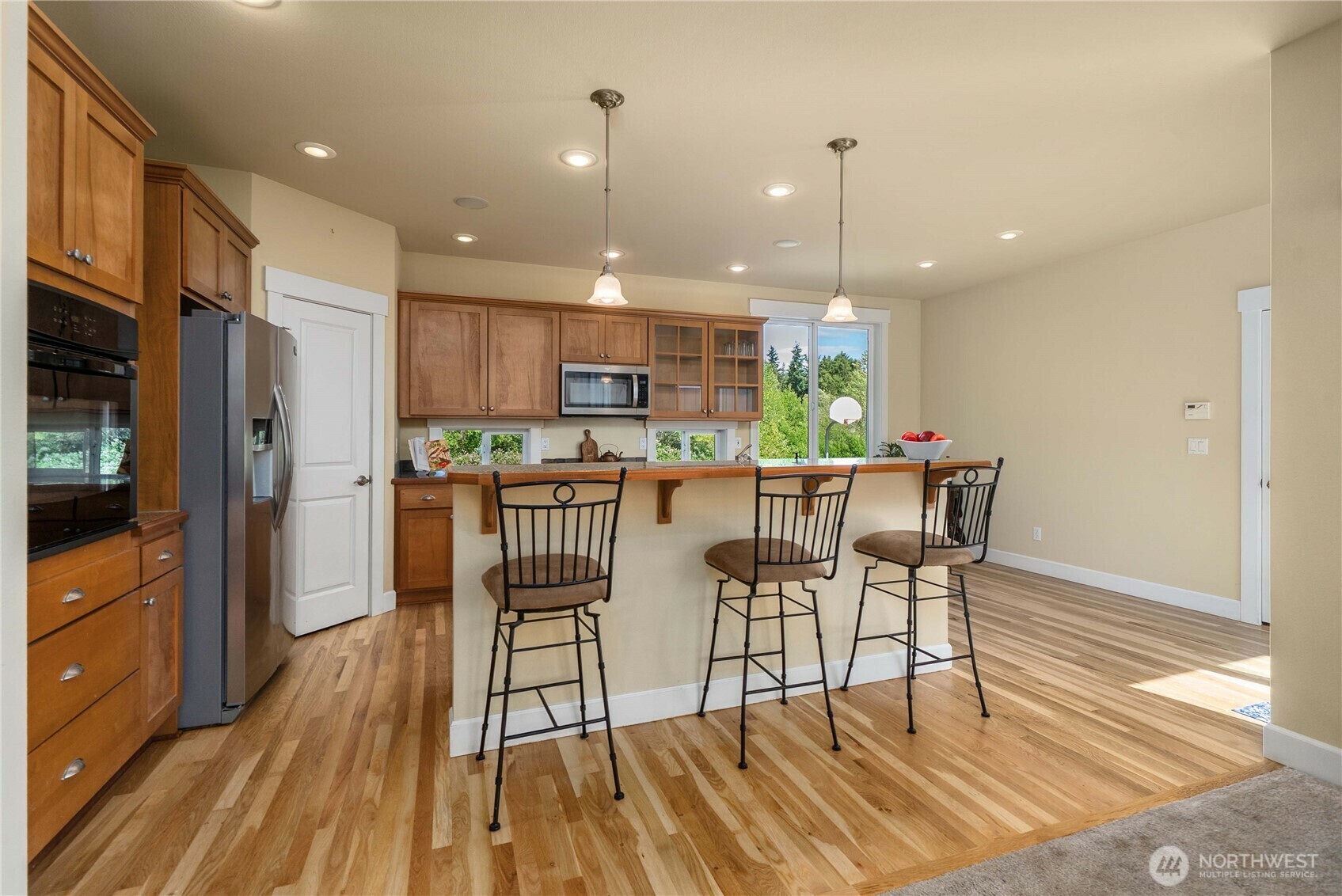 Property Photo: 6412 122nd Street Court E WA 98373