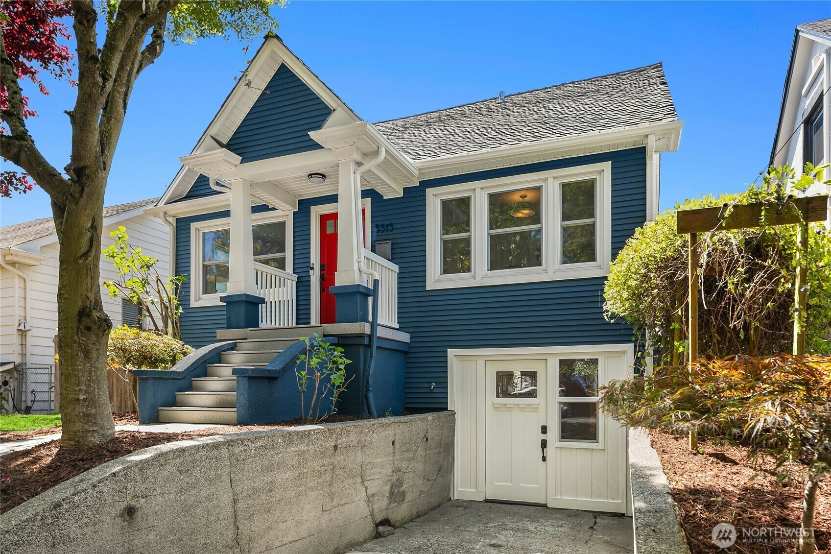 Property Photo: 3315 17th Avenue S WA 98144